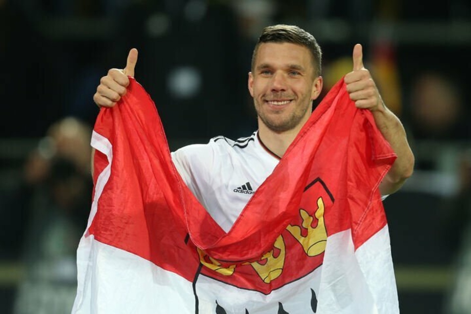 Lukas Podolskis (36) Vertrag beim türkischen Erstligisten Antalyaspor läuft im Sommer aus. Ob der Weltmeister seine Fußballkarriere damit endgültig an den Nagel hängt, bleibt abzuwarten.