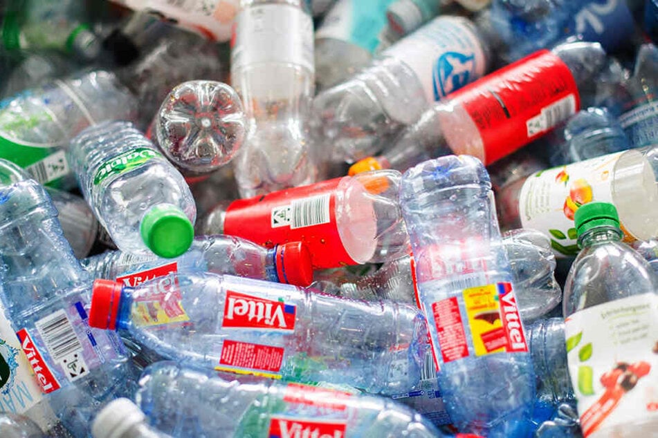 Svenja Schulze (SPD) stellt bereits 2015 ihren Fünf-Punkte-Plan für weniger Plastik und mehr Recycling vor.