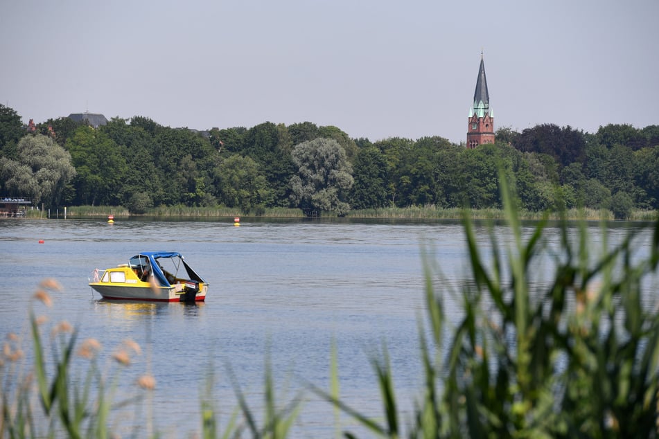 Bade-Drama in Potsdam: Rentnerin ertrinkt in der Havel