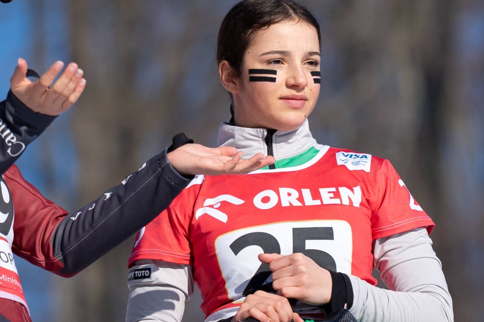 Die bulgarische Snowboarderin Malena Zamfirova (16) kämpft sich durch ihre Genesung.