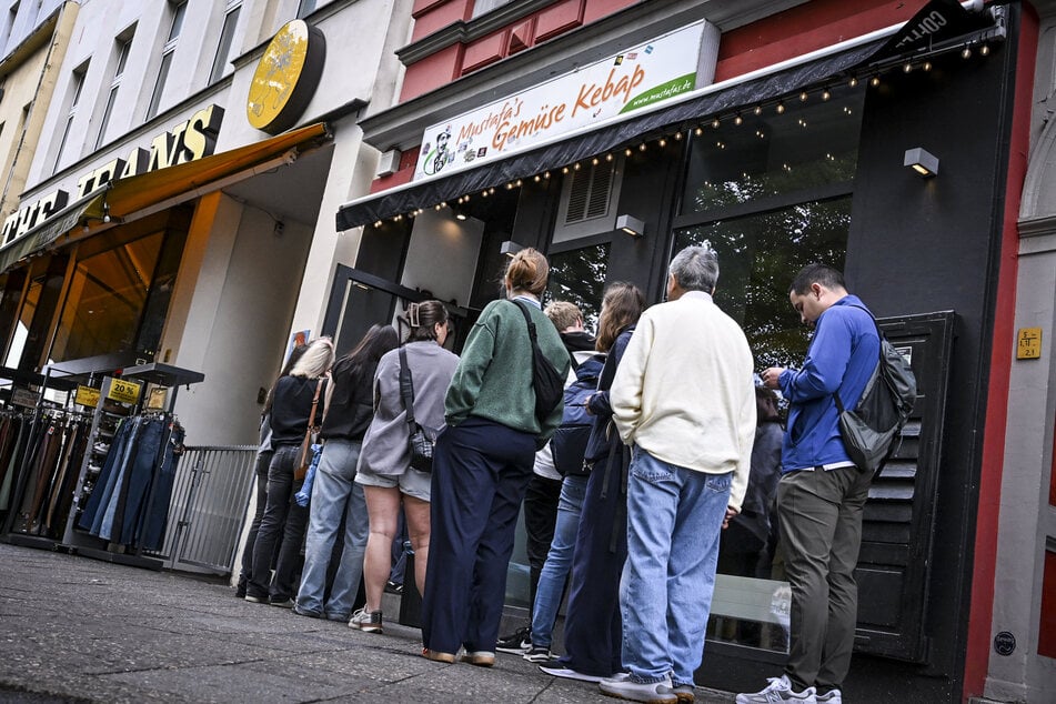 Bei Mustafa's Gemüse Kebap in Berlin-Kreuzberg ist Kartenzahlung mittlerweile möglich.