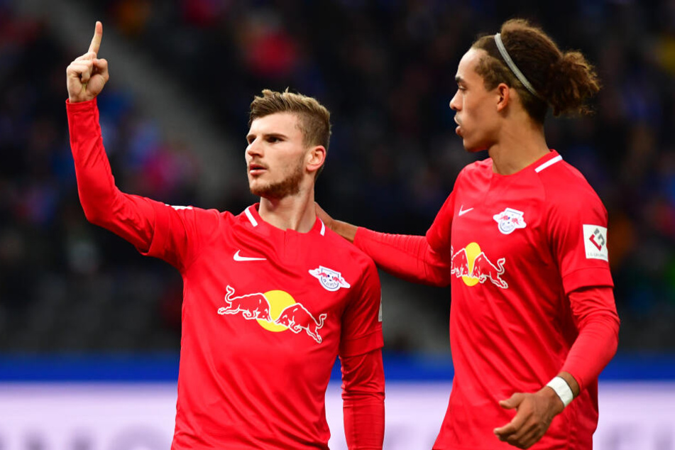 Timo Werner (r.) und Yussuf Poulsen gehen mit viel Vorfreude an die Partie gegen Tottenham.