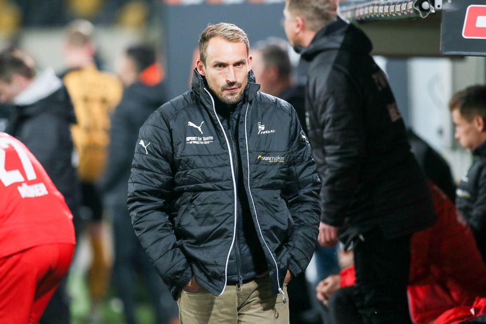 Die Absage der Auswärtspartie gegen den KFC Uerdingen sorgte bei FSV-Sportdirektor Toni Wachsmuth für Kopfschütteln.