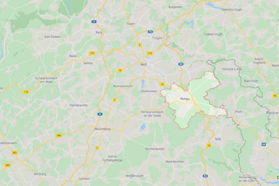Der Unfall ereignete sich in Rehau im oberfränkischen Landkreis Hof.