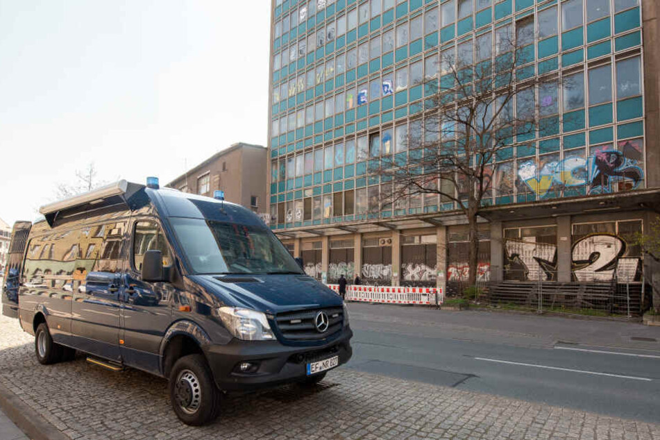 Immer wieder wird in das Hochhaus eingebrochen.