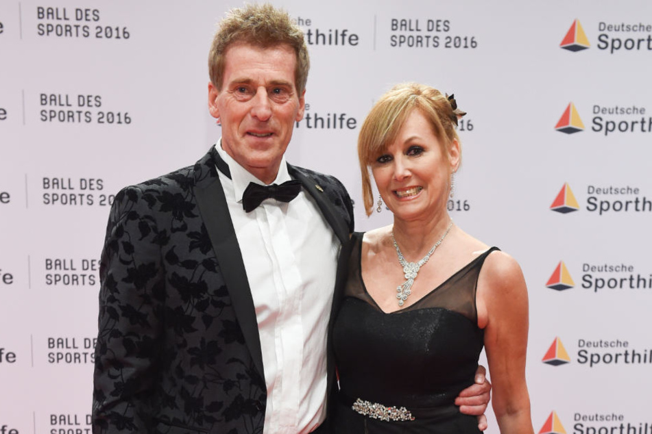 Inzwischen ist Uli Stein (63) eher mit seiner Ehefrau Corinna auf dem Roten Teppich anzutreffen.