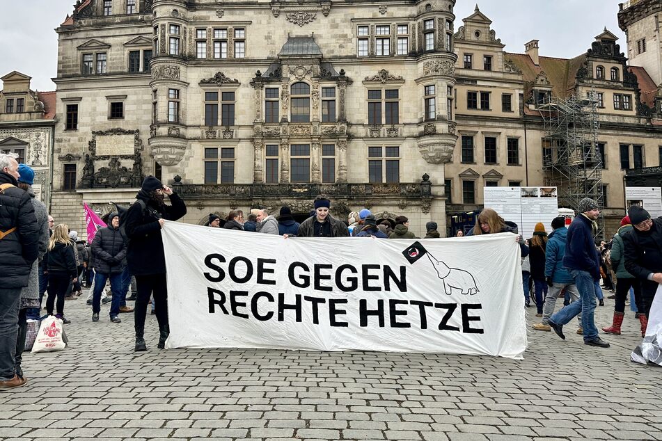 Selbst aus dem Landkreis Sächsische Schweiz-Osterzgebirge (SOE) kamen Protestierende.