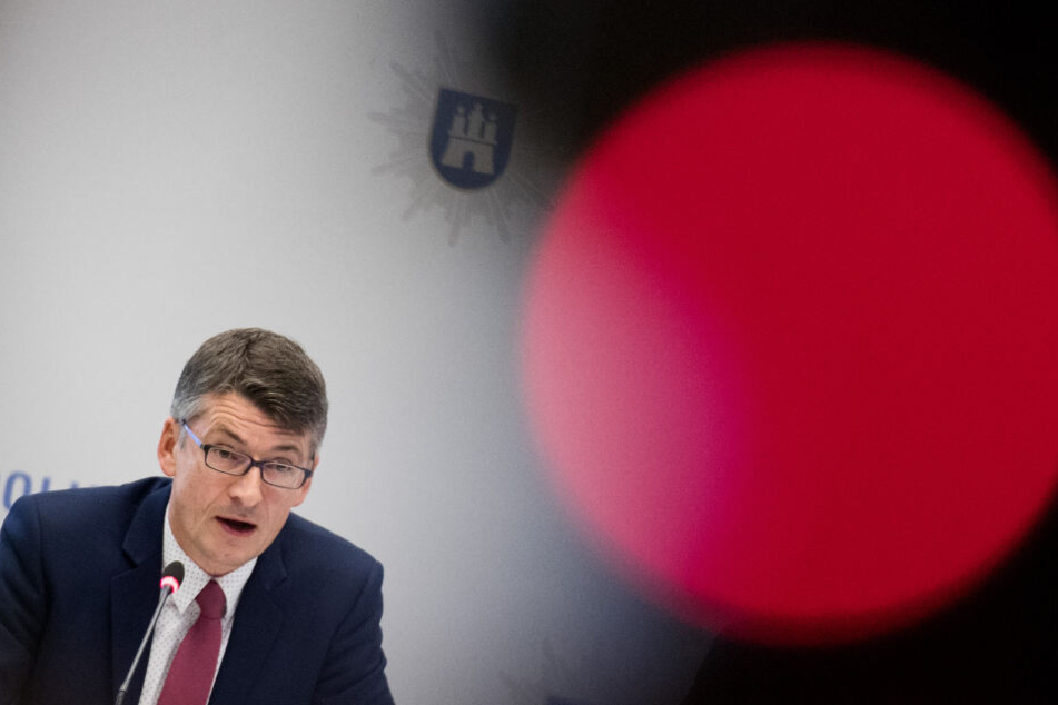Ralf Martin Meyer, Polizeipräsident von Hamburg, spricht bei einer Pressekonferenz der Polizei Hamburg.