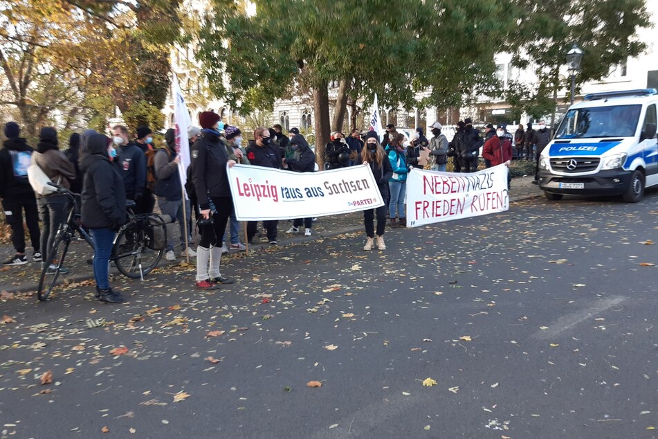 Im Bereich der Schillerstraße/Universitätsstraße wurde eine Spontan-Demo von der Polizei untersagt.