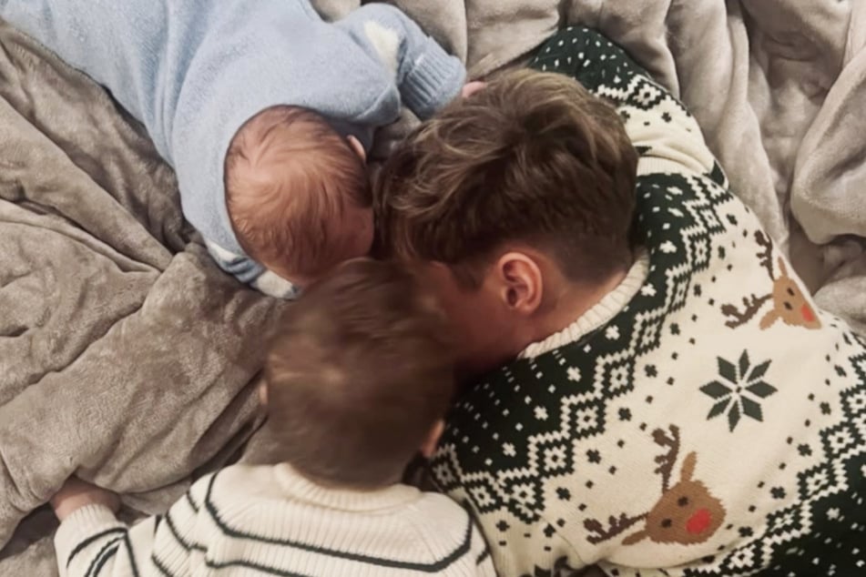 Geschwisterliebe made by Lombardi: Auch Pietros und Lauras erster Sohn Leano Romeo (2) sowie Alessio (9), der aus Pietros Ehe mit Sarah Engels (32) stammt, sind getauft.