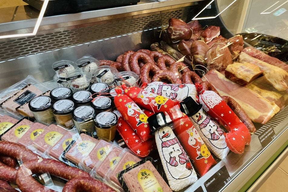 ... natürlich gibt's auch passend zu Weihnachten einige Leckerbissen.