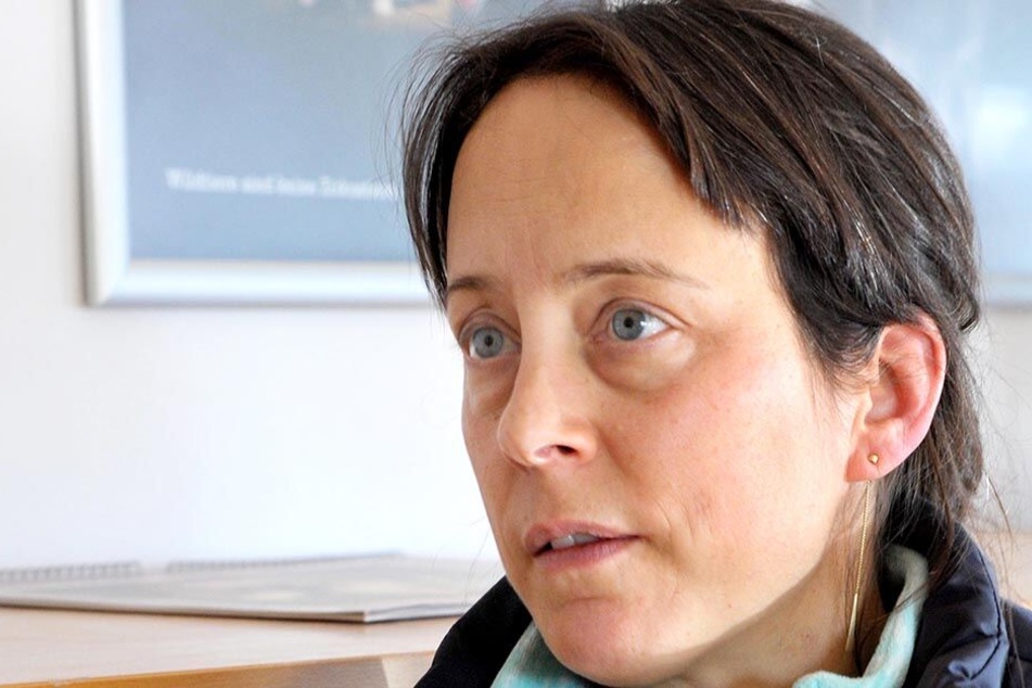 Tierheimchefin Claudia Ruf (45) ist sauer, dass die Stadt Zwickau den neuen Fundtiervertrag mit dem Tierheim in Röhrsdorf abschließt.