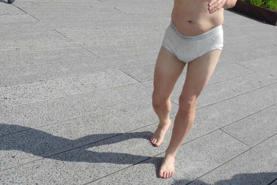 Seine Unterhose benutzte der Mann auch als Versteck. (Symbolbild)