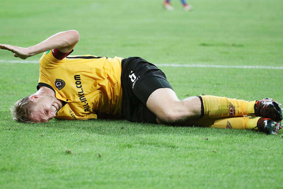 Da hatte es ihn erwischt! Mit schmerzverzerrtem Gesicht blieb Dynamo-Kapitän Marco Hartmann gleich im ersten Saisonspiel gegen den MSV Duisburg auf dem Rasen liegen, ein Muskelfaserriss knockte ihn aus.