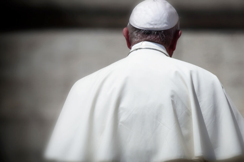 Reaktion auf Papst-Warnung: Bistum Regensburg hat Umdenken bei geplanter Neuausrichtung gefordert.