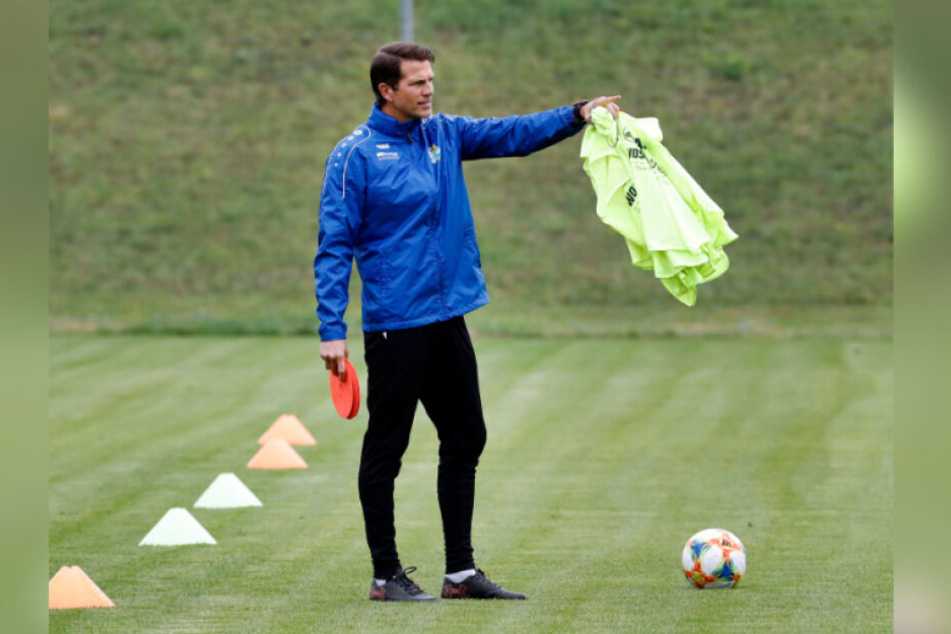 Trainer Patrick Glöckner gibt seit Dienstag beim CFC die Richtung vor. Bringen seine Änderungen schon heute den gewünschten Erfolg?