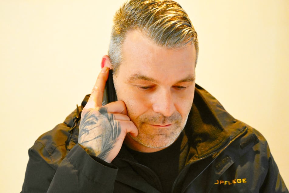 Ein kurzer Anruf und schon kann sich Euer Auto auf eine umfangreiche Pflege freuen.