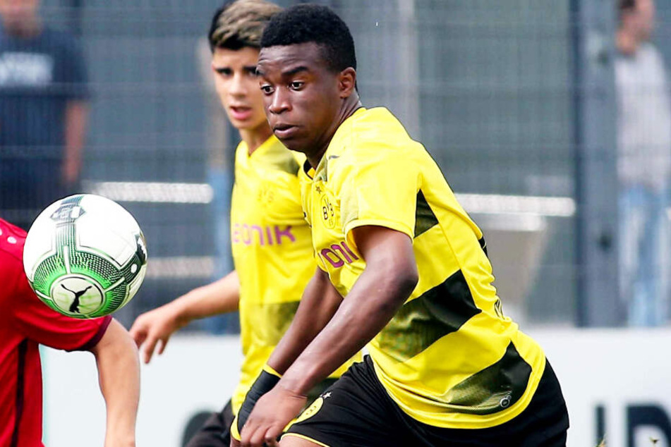 Youssoufa Moukoko hat für die U19 des BVB in dieser Saison 26 Tore in 21 Spielen erzielt und acht Vorlagen gegeben.