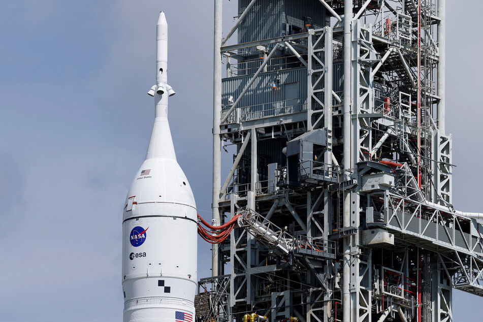 The Orion crew capsule stands on top of NASA’s SLS moon rocket.