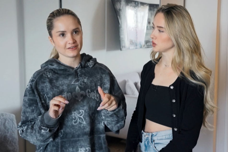 Während der Bauarbeiten kommt es zwischen den Schwestern zu ordentlich Zoff.