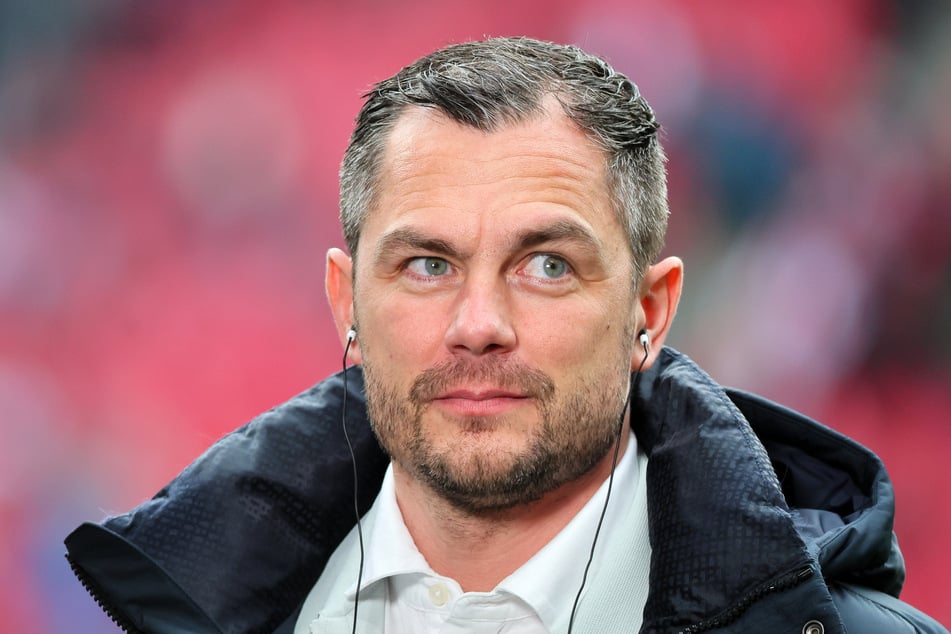 RB Leipzigs Sportgeschäftsführer Marcel Schäfer (41) war schon auf dem Weg zum Interview, als Bremen plötzlich noch einmal aufdrehte.