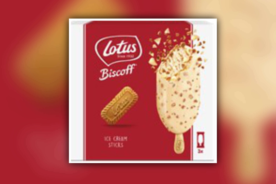 Der Hersteller Lotus Bakeries GmbH aus Düsseldorf ruft wegen eines möglichen Schimmelbefalls seine "Lotus Ice cream sticks white" zurück.