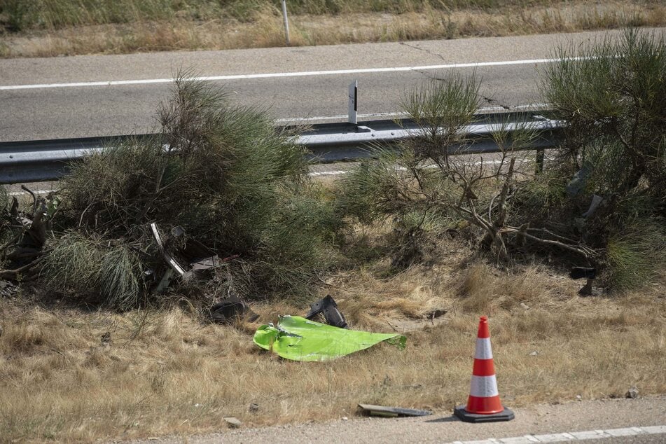 Vom grünen Lamborghini Huracán, mit dem die Brüder unterwegs waren, blieb fast nichts mehr übrig.