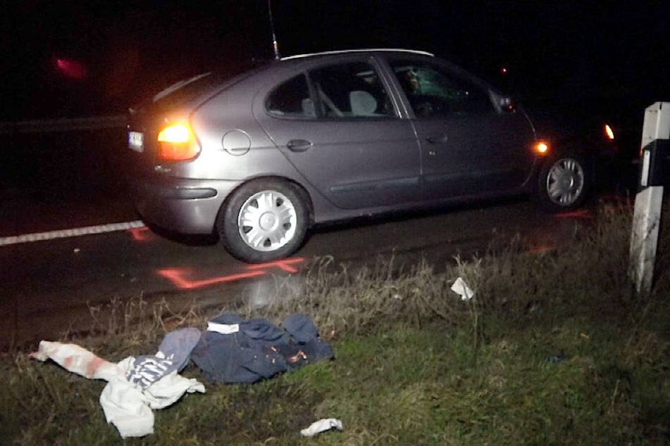 Der Mann hatte versucht, zu Fuß die Autobahn zu überqueren.
