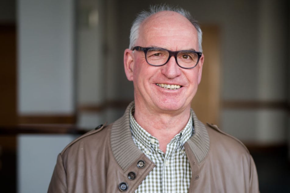 Leiter des Projekts: Hubert Klausmann.