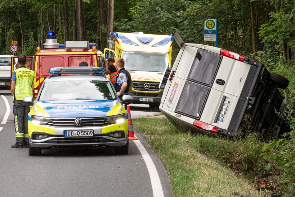 Polizei, Feuerwehr und Rettungsdienst eilten schnell zur Unfallstelle.