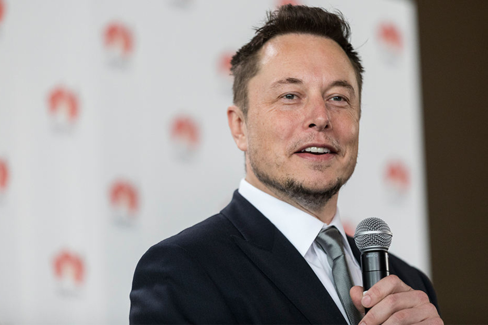 Elon Musk (46) und Facebook haben eine schwierige Vorgeschichte.