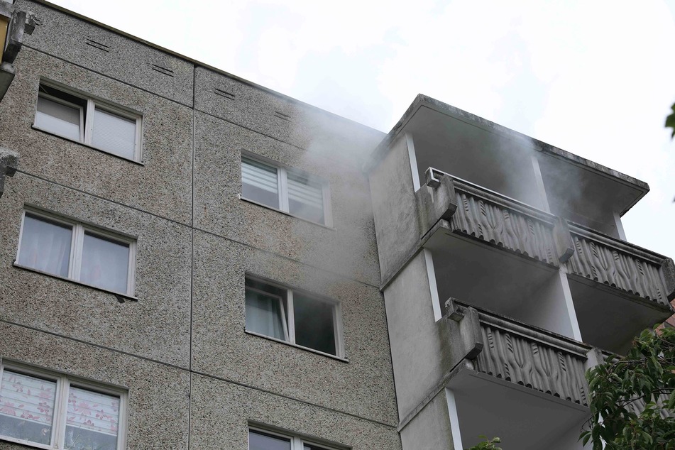 Kerze löst Wohnungsbrand in Rostock aus
