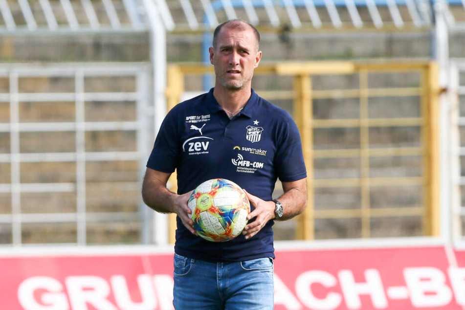 FSV-Trainer Joe Enochs.