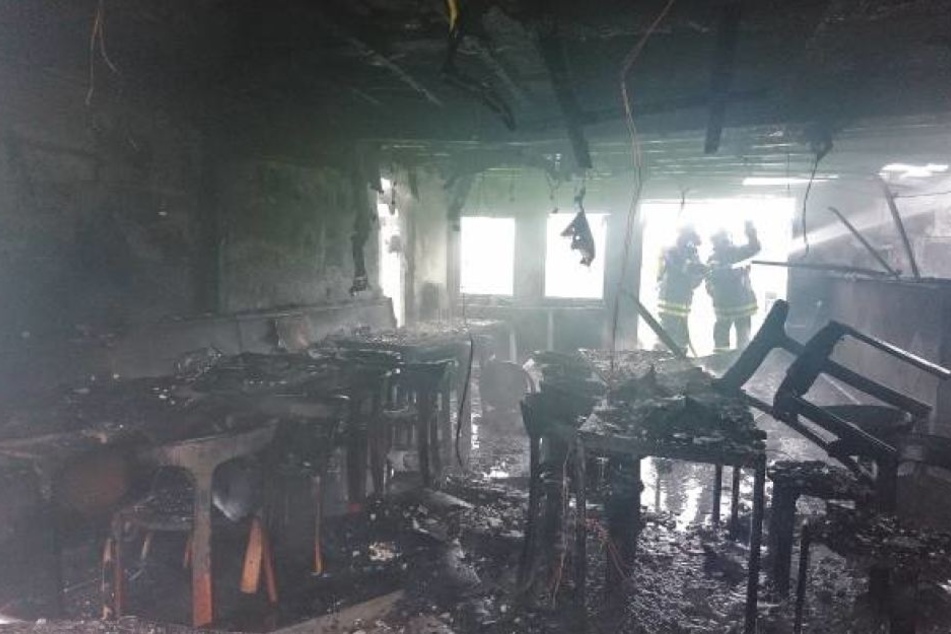 Das Feuer hatte alles zerstört.