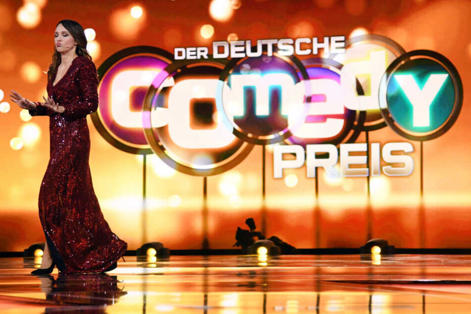 Carolin Kebekus (39) bei der Moderation des Deutschen Comedypreises.