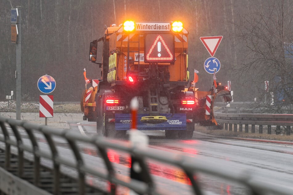 Der Winterdienst ist in Thüringen nochmal gefordert gewesen.