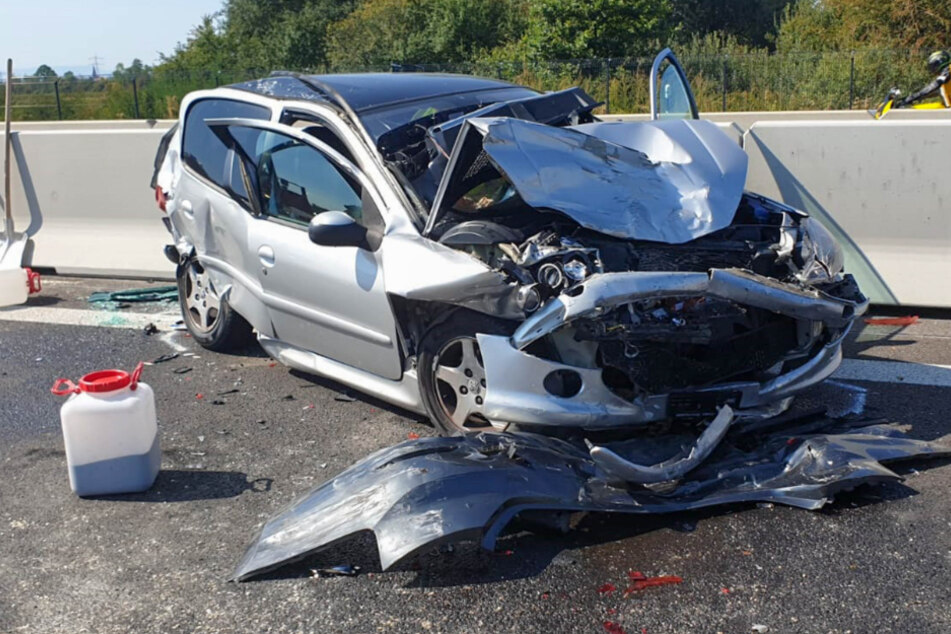 Karambolage auf der A5: zwölf Verletzte bei Massen-Crash