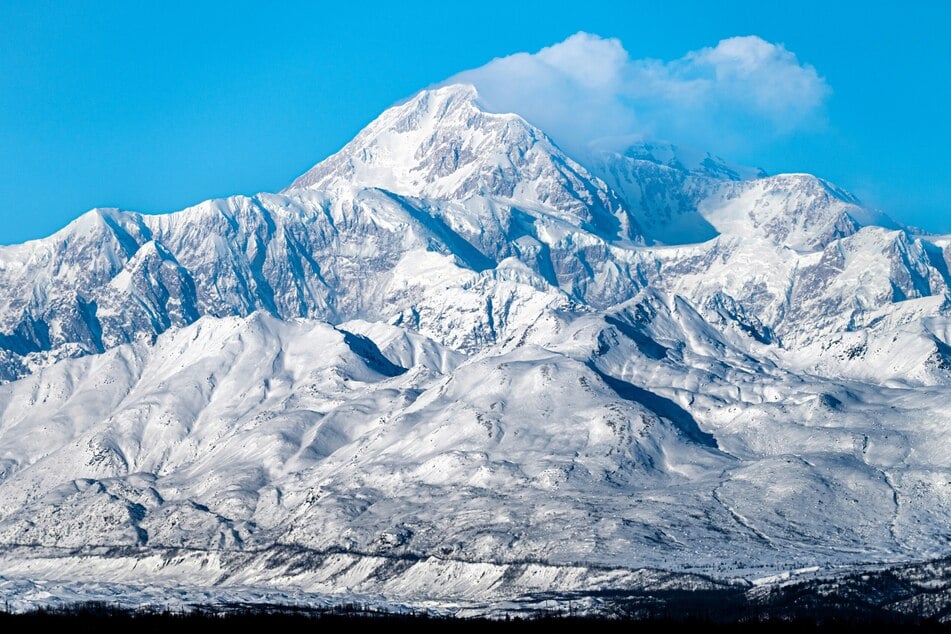 Alaska lawmakers push back on Trump's Mount Denali name change