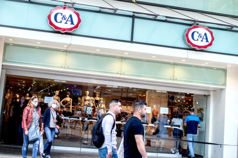 C&A will im kommenden Jahr 13 Filialen in Deutschland schließen!