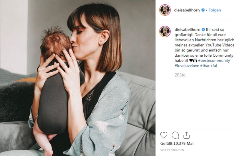 Die frisch gebackene Mama mit ihrem kleinen "Fritzi".