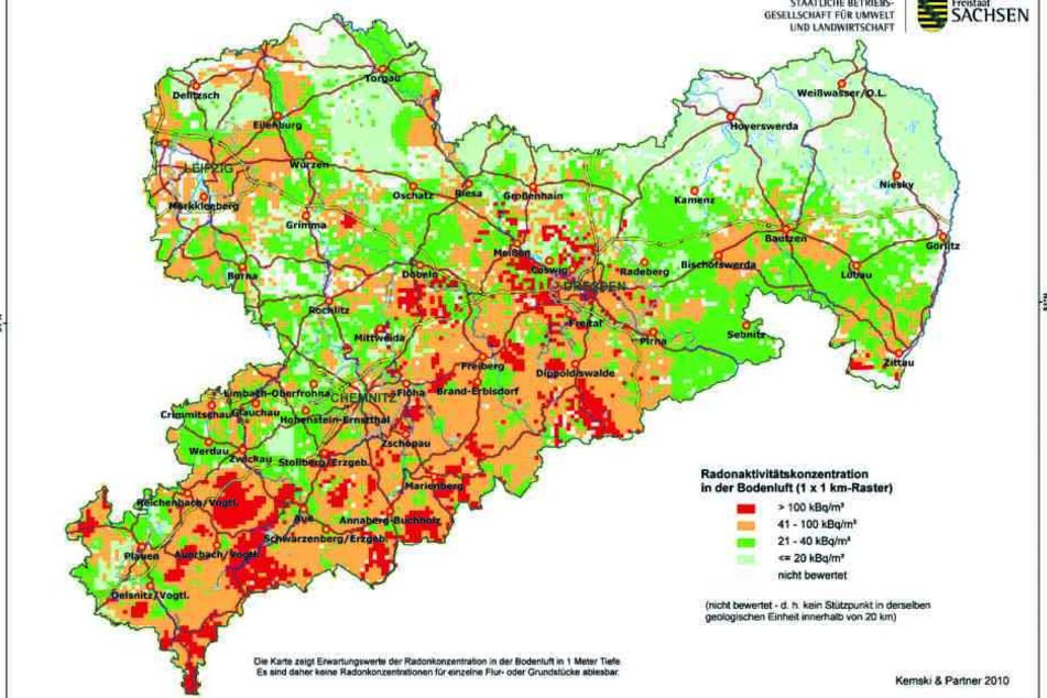 Die regionale Belastung durch Radon wurde in Sachsen bereits detailliert erfasst. Besonders im Vogtland, im Erzgebirge und im Raum Dresden wird das Edelgas zum Problem.