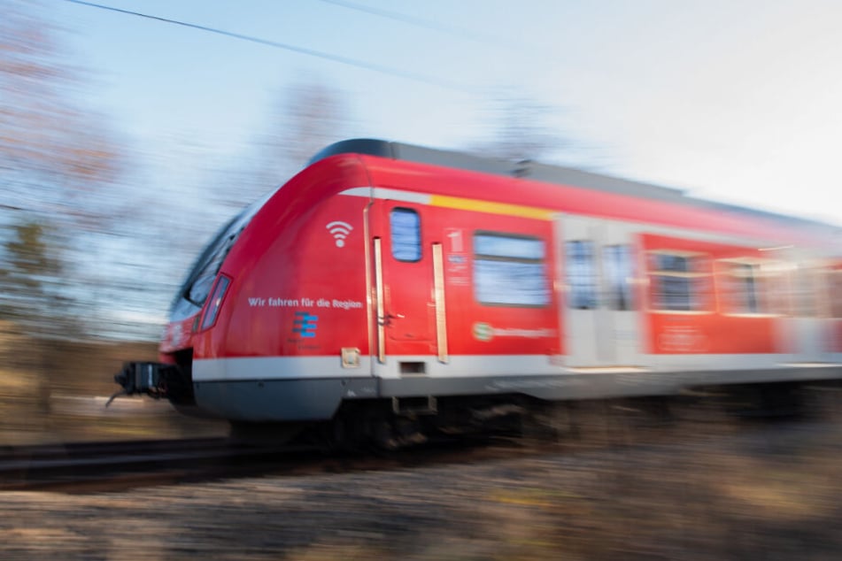 Flüchtlinge sollen Lokführer werden. (Symbolbild)
