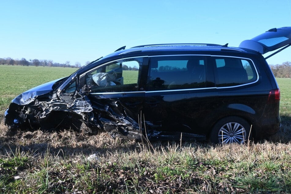 Insgesamt drei Personen wurden verletzt.