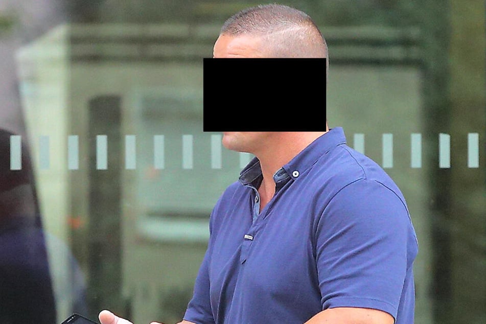 Ex-Polizist Martin F. (44) muss Strafe zahlen.
