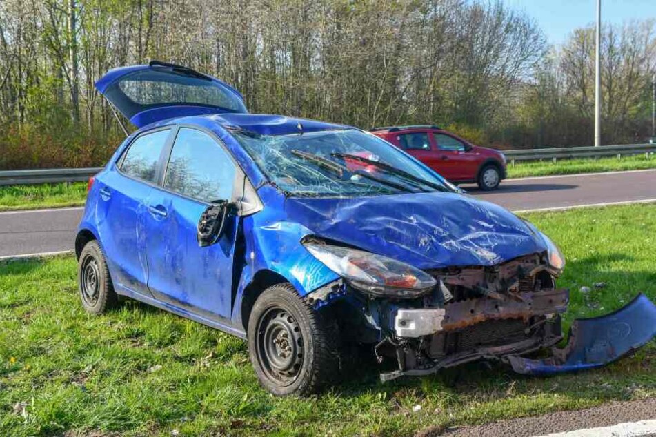 Mit diesem Auto überschlug sich die Mutter mit ihrem Kind in Magdeburg.