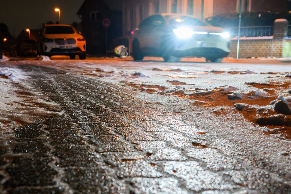 Auf Dresdens Straßen wird es glatt. (Symbolfoto)