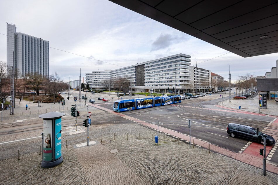 Der Verkehrsknotenpunkt Brückenstraße/Straße der Nationen liegt am 18. Januar mitten im Festbereich.