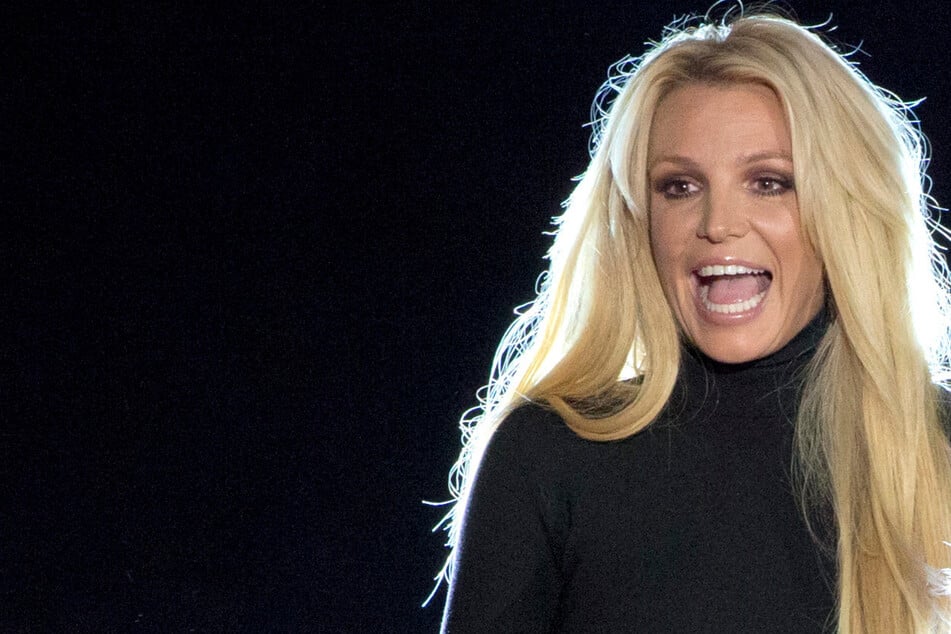 Britney Spears: Britneys Ex-Freunde zittern: Justin Timberlake und Colin Farrell schalten Anwälte ein!