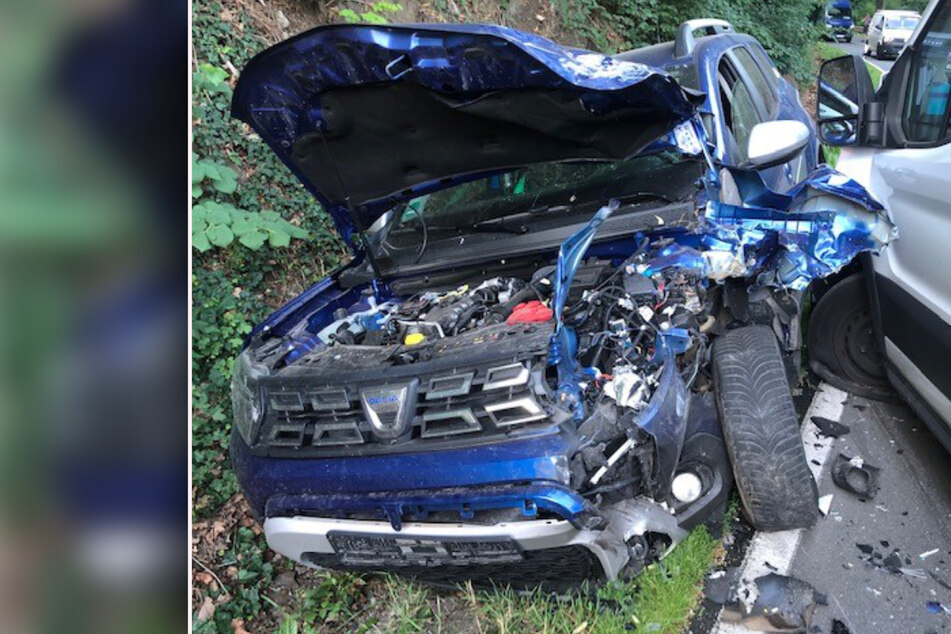 In der Kurve die Kontrolle verloren: Zwei Verletzte bei Crash im Harz