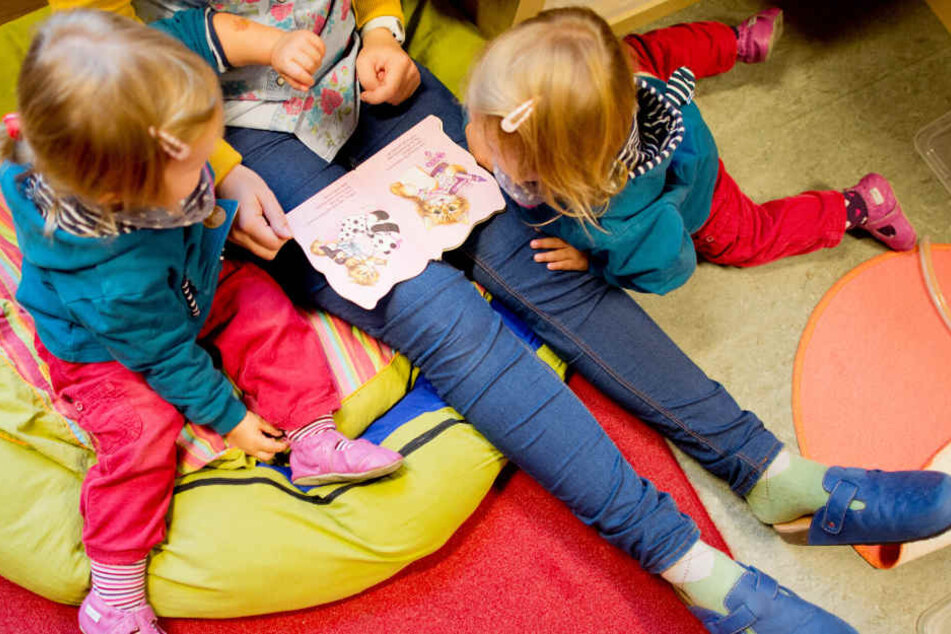 Künftig dürfen Eltern in Niedersachsen ihre Kinder kostenfrei in die Kita geben (Symbolfoto).